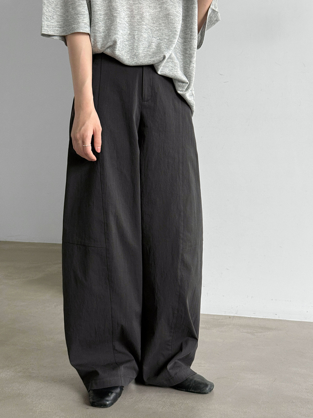 Curved-Seam Wide-Leg Trousers