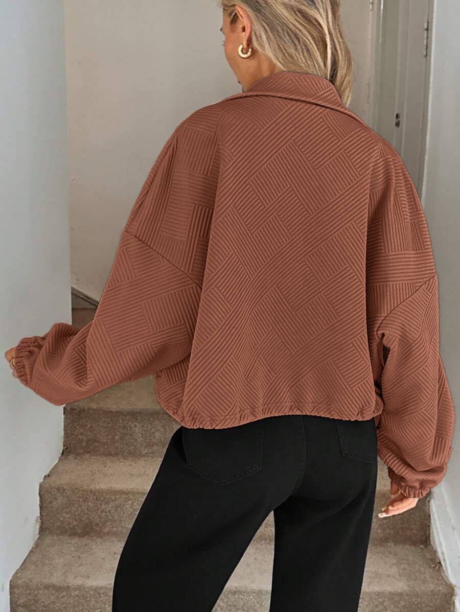 Khaki oversized jacket – full length model shot showing relaxed fit from shoulder to hem