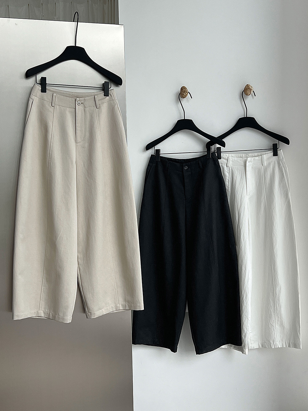 Flowing Wide-Leg Trousers
