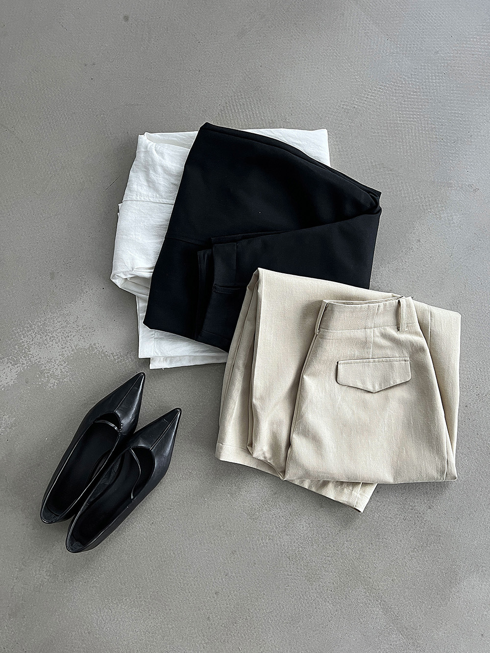 Flowing Wide-Leg Trousers