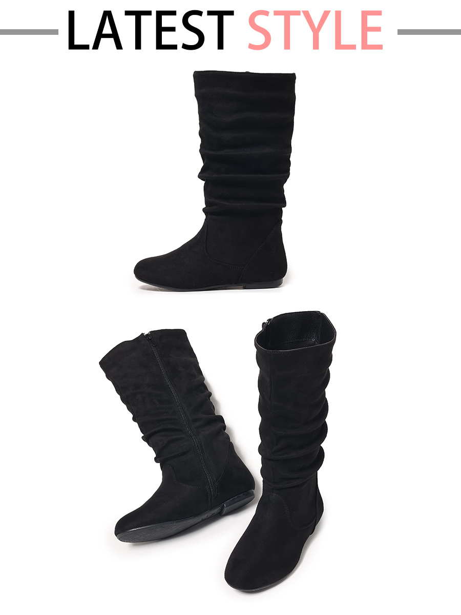 Women's flat heel boots – side zip closure detail