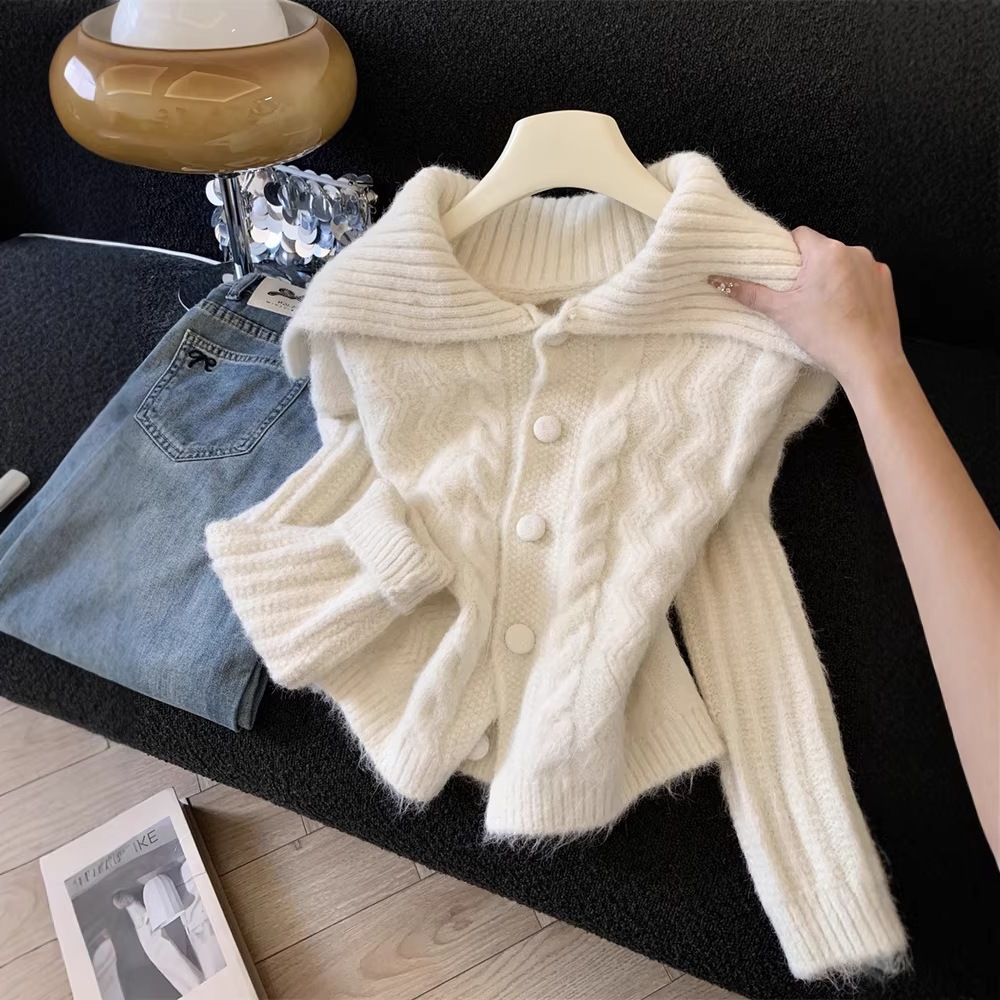 Collar sweater cardigan for women in spring