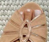 Women's flat fishmouth T-strap sandals – apricot, green, burgundy colors
