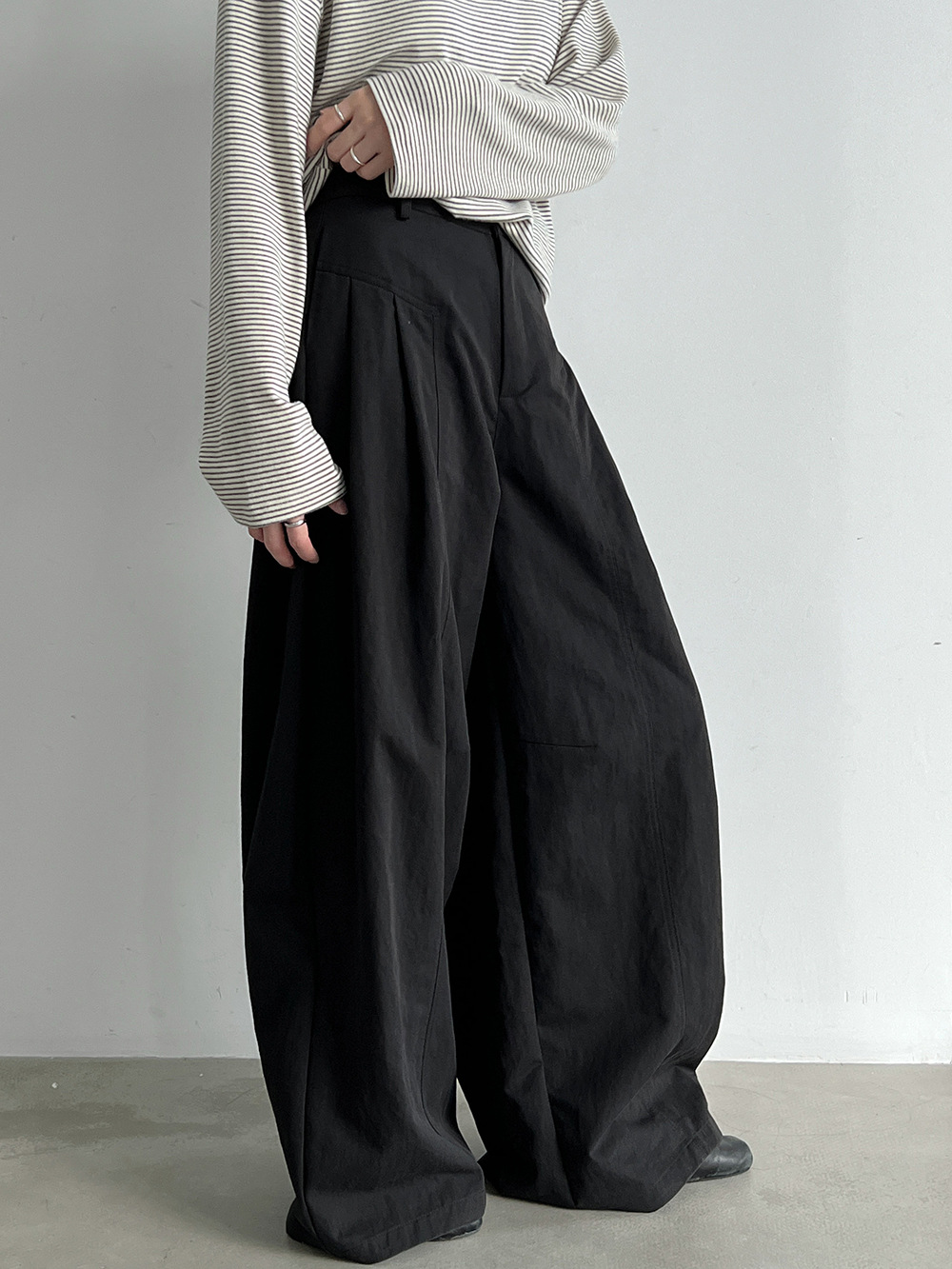 Pleat-Front Wide-Leg Trousers
