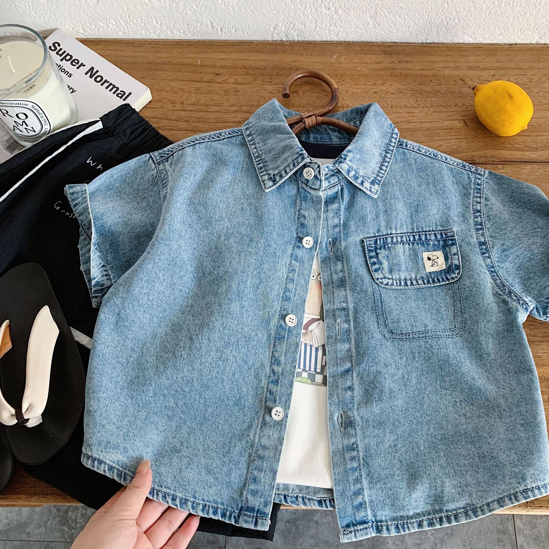 Children's denim short sleeved shirt for summer