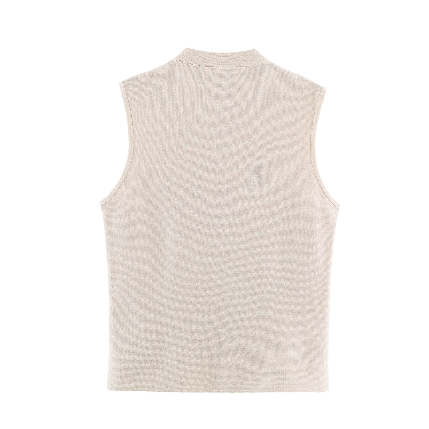 Knot-Fastening Knit Vest
