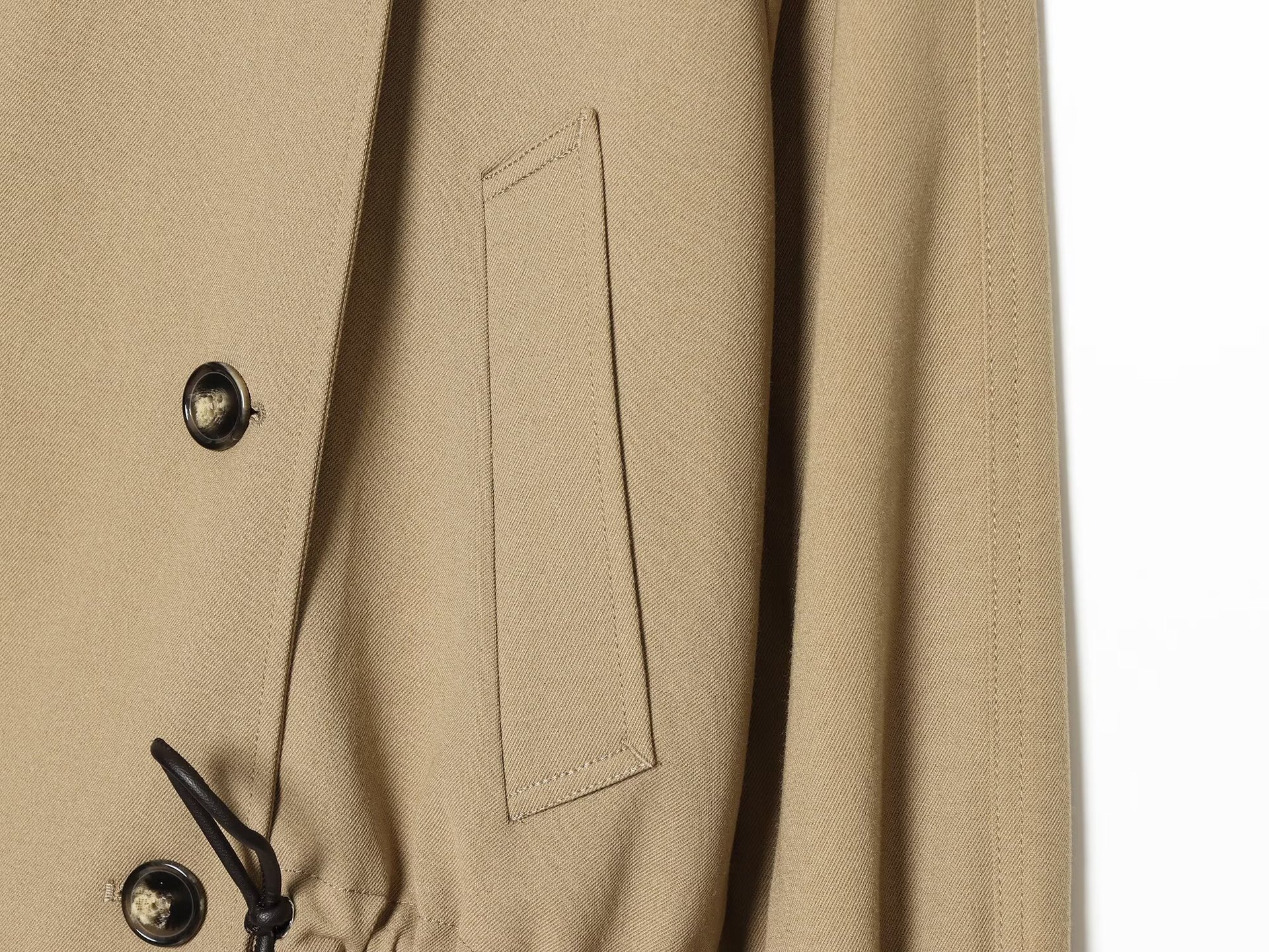 Drawstring Short Trench