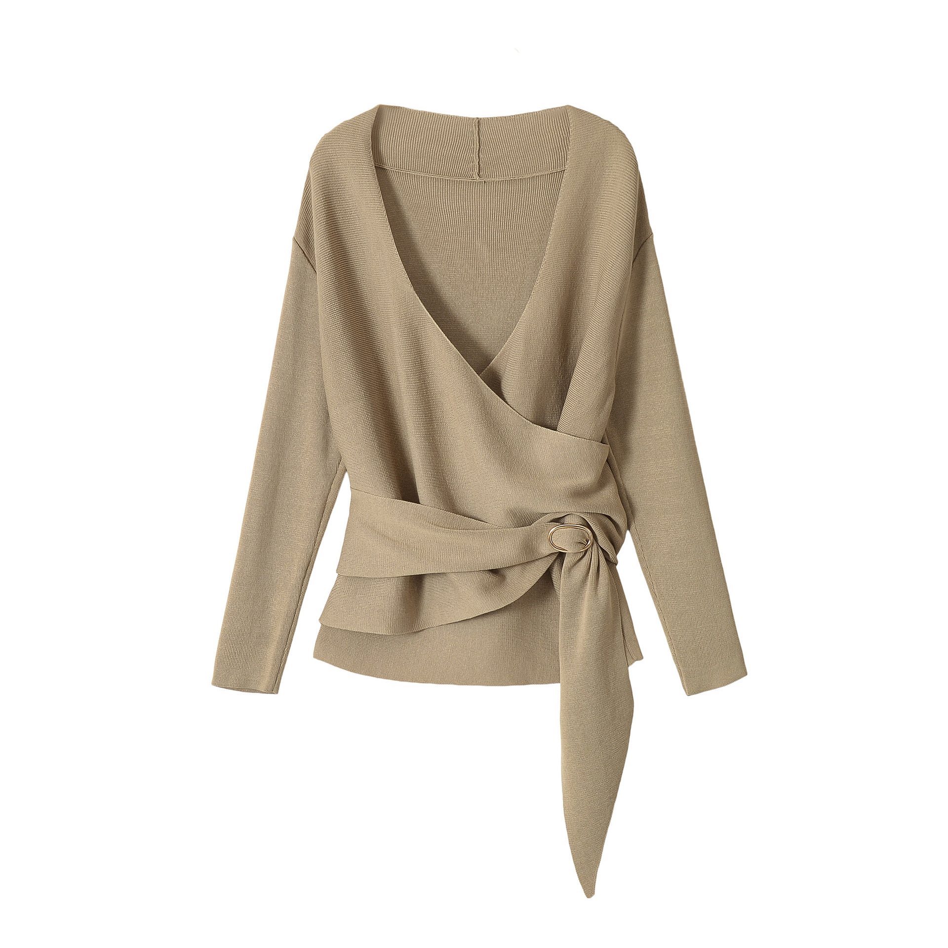 Long sleeved V-neck slim fit sweater