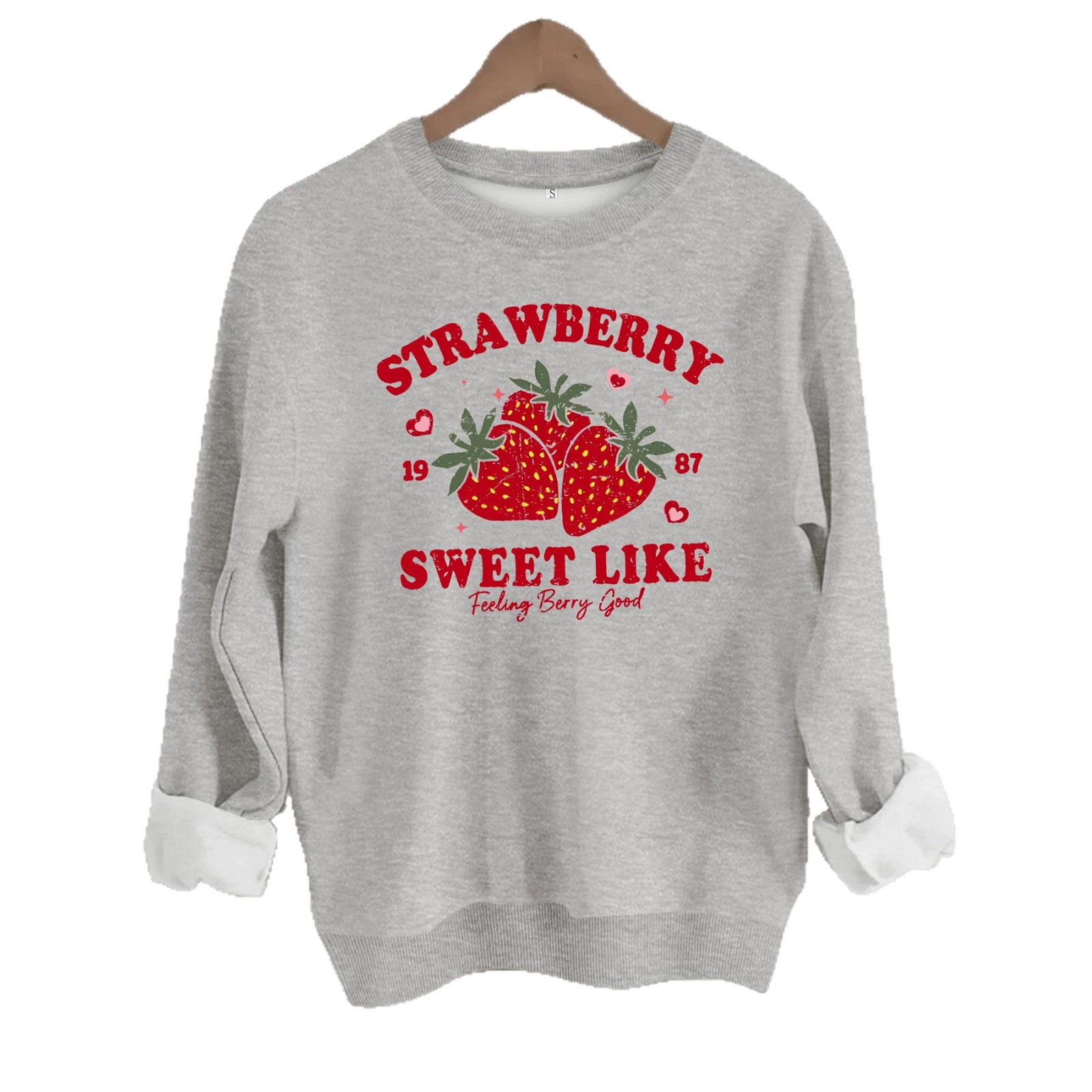 Strawberry letter printed round neck fleece hoodie