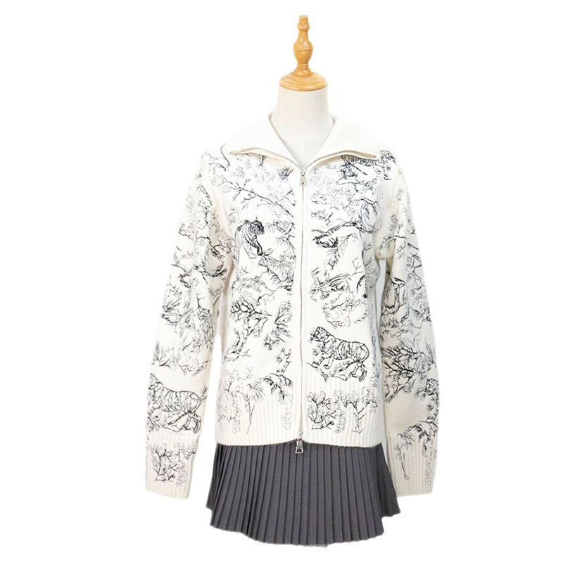 Loose cardigan embroidered zipper sweater