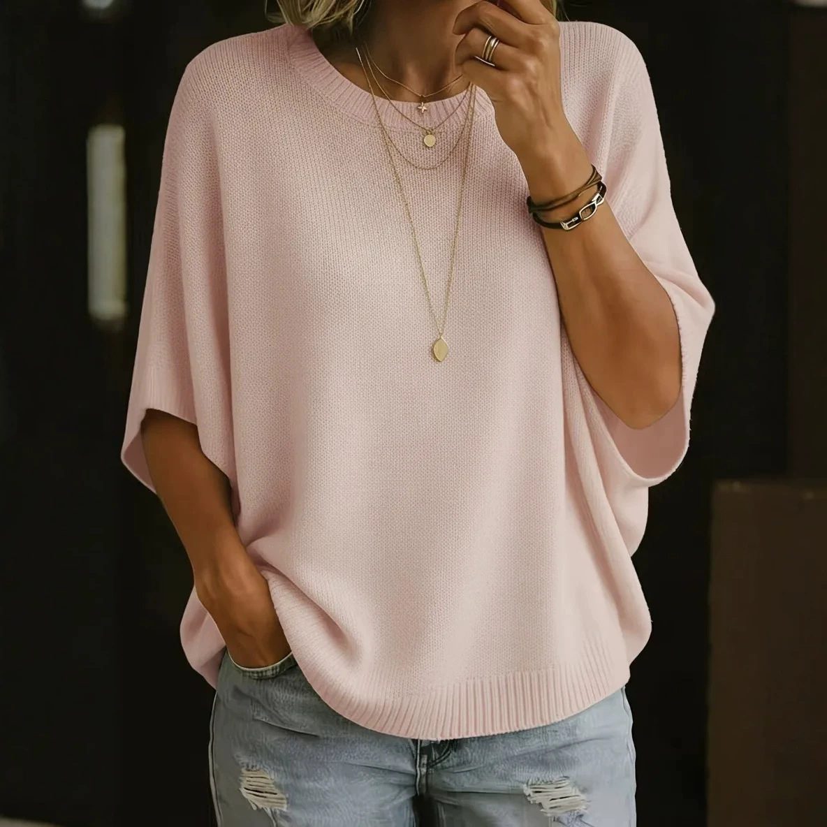 Women's loose solid color casual sweater with pullover knitted sweater