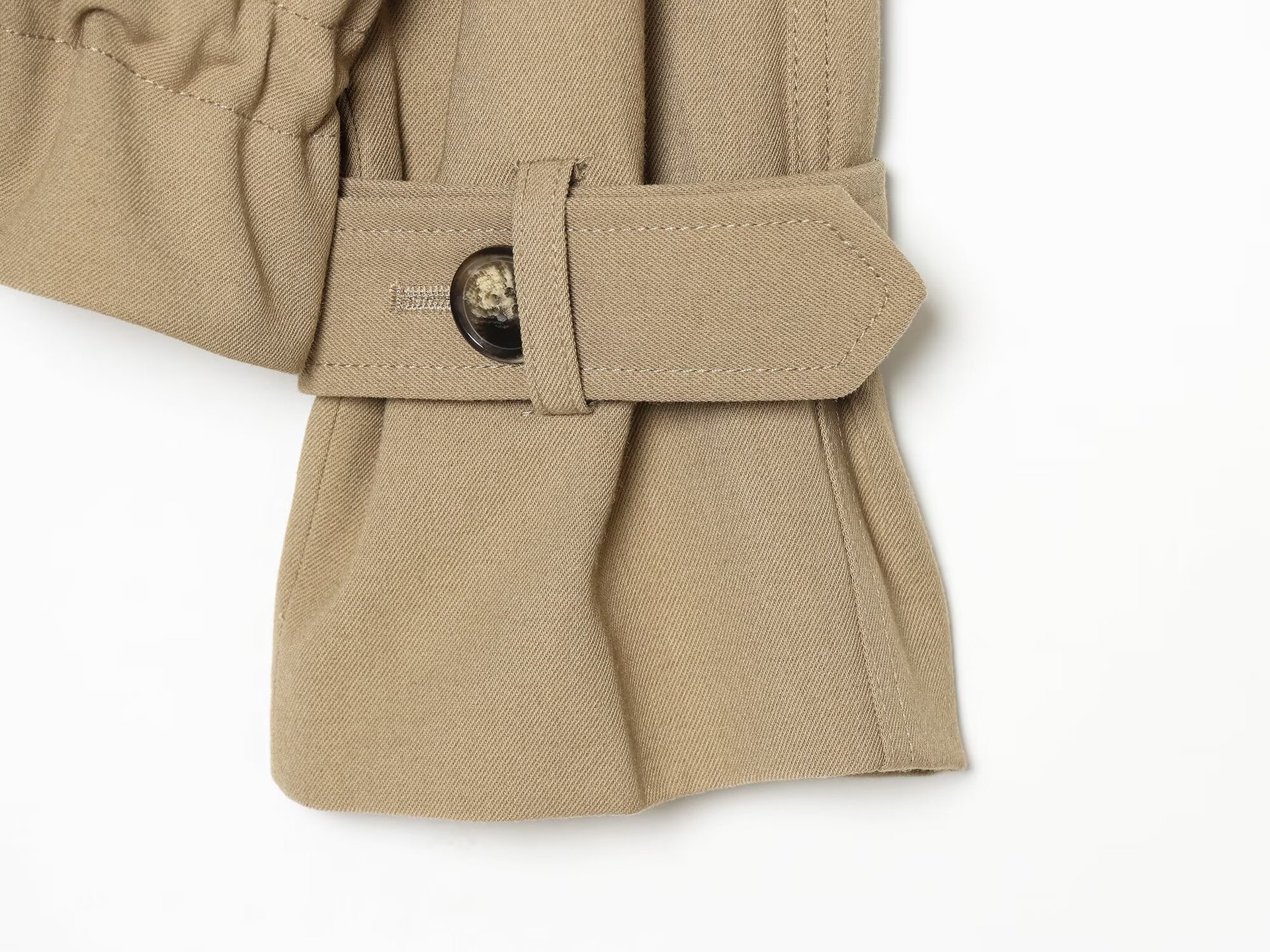 Drawstring Short Trench
