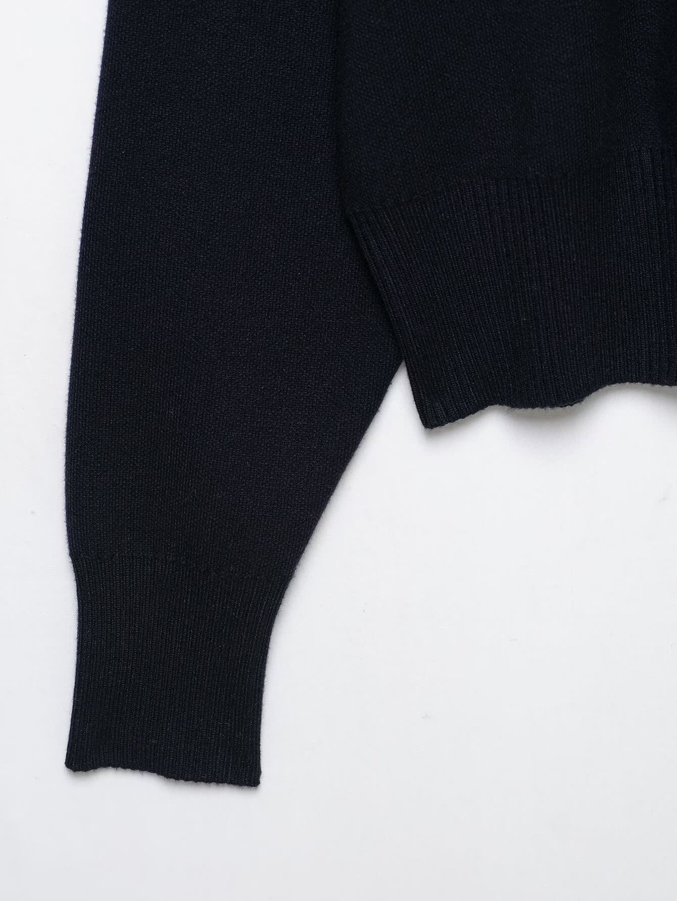 Relaxed Zip Knit Jacket